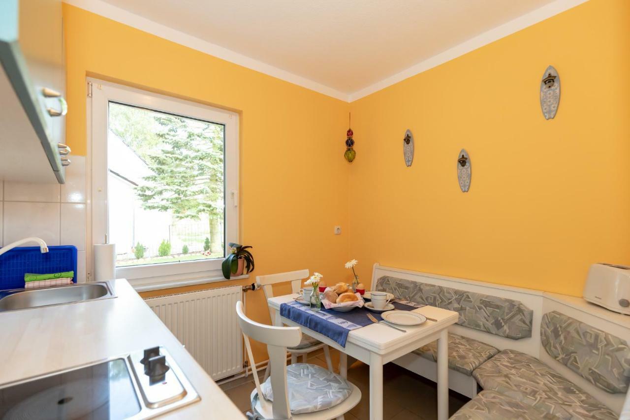 Bungalow Becker "Am Feldrand" Jennewitz Exterior foto